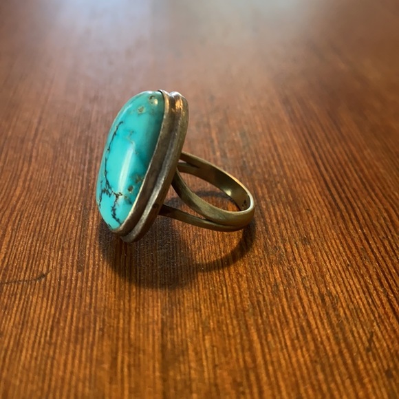 Vintage sterling silver and turquoise stone ring - Picture 2 of 11